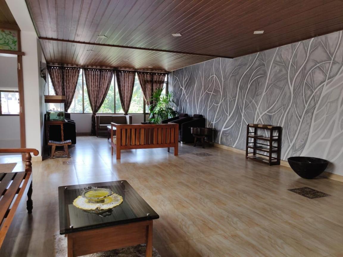 Hotel Mudra Midtown Suites & Rooms Kalasa Exteriér fotografie