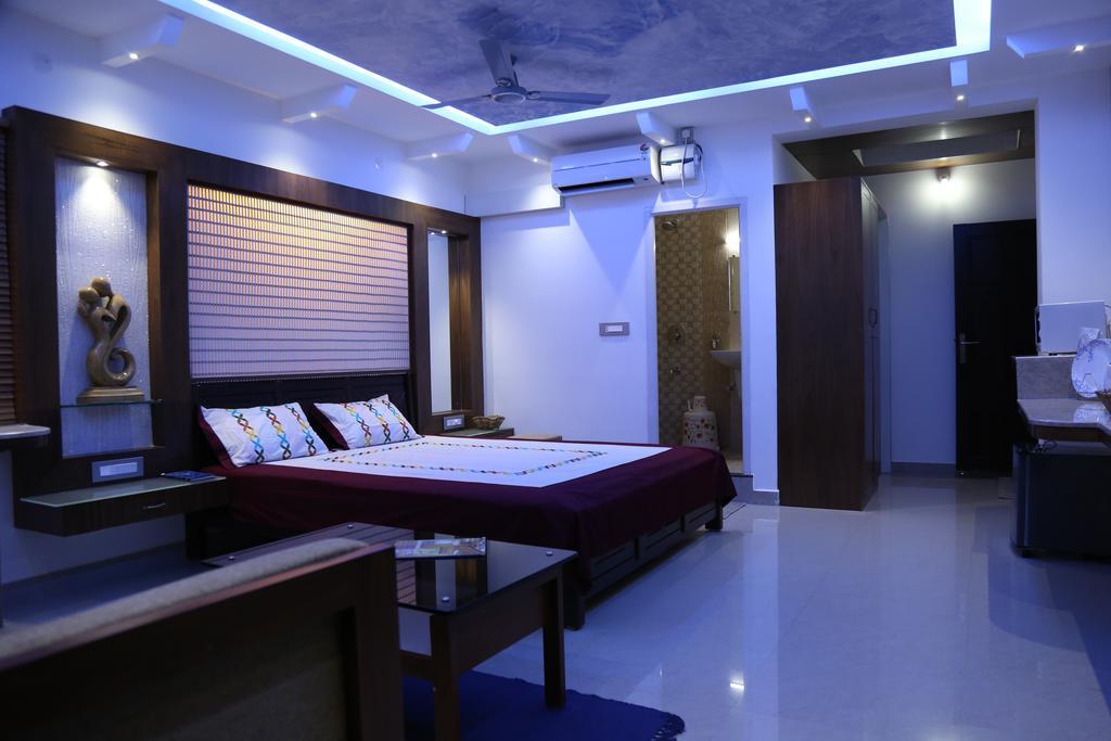 Hotel Mudra Midtown Suites & Rooms Kalasa Exteriér fotografie