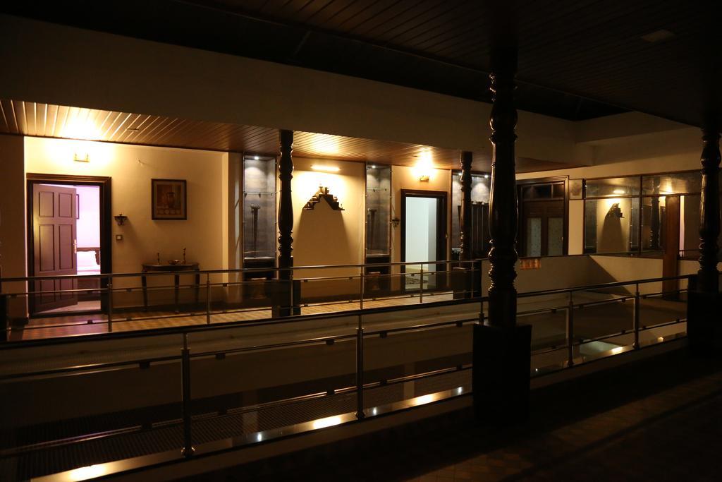 Hotel Mudra Midtown Suites & Rooms Kalasa Exteriér fotografie